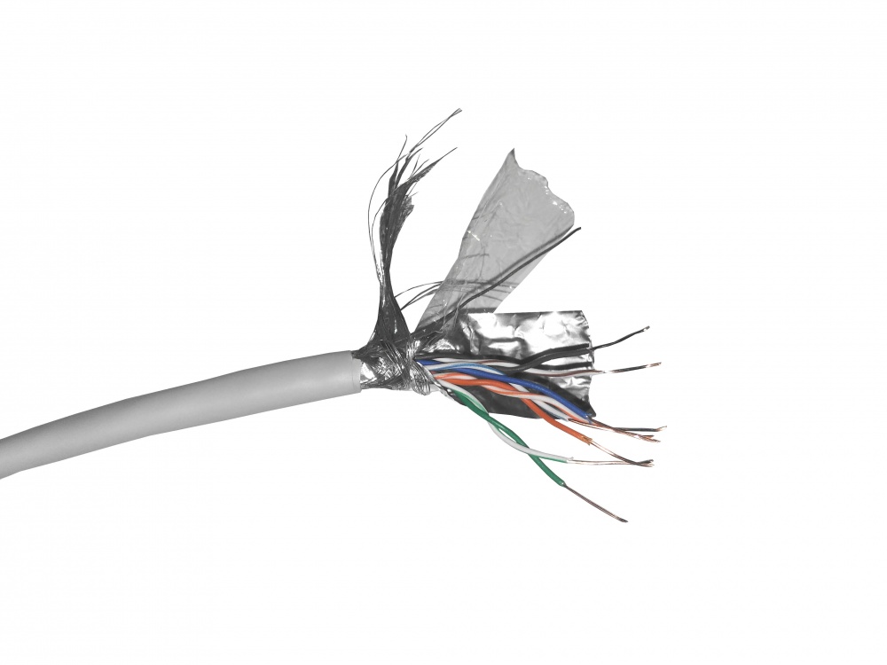 Кабель SFTP4 cat.5е, одножильный, экранированный + оплетка, 305м, Cu, NETKO Optima