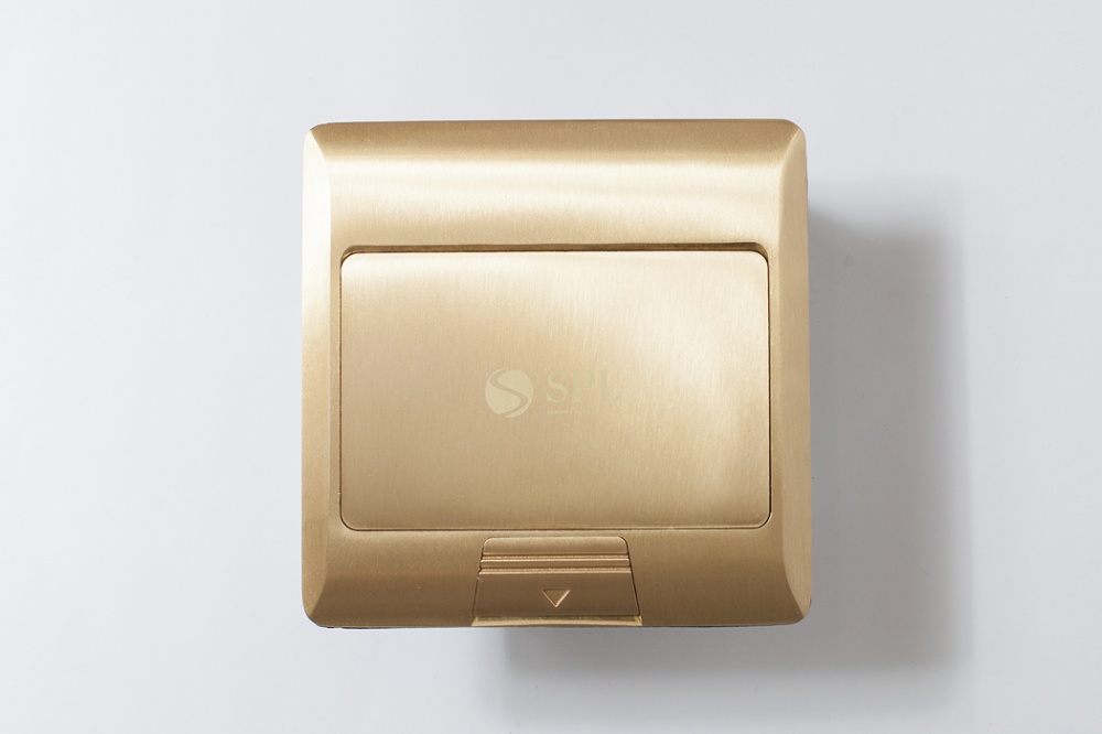 Люк на 2 поста (45х45), латунь, с металлической коробкой, IP44_1