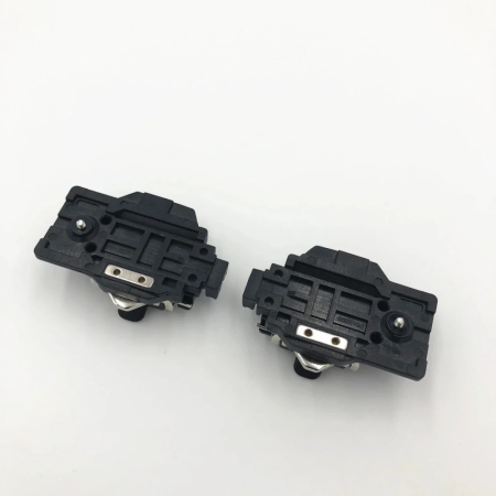 Универсальный держатель правый для Ilsintech SWIFT KF4/KF4A-1