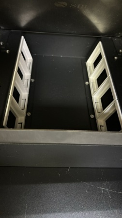 Люк на 12 постов (45х45), напольный, с крышкой, нерж., в уровень пола, с коробкой SPL 300031-1