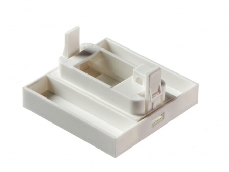 Вставка в рамку 45х45мм (французский тип), 1 порт-1