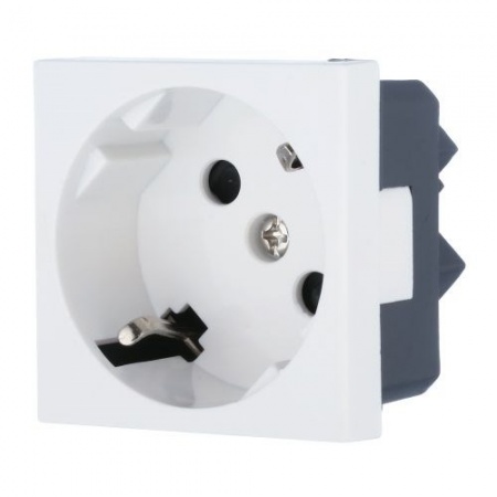 Розетка с з/к, со шторками глянцевая поверхность (белый), под углом 45 градусов LK45-1