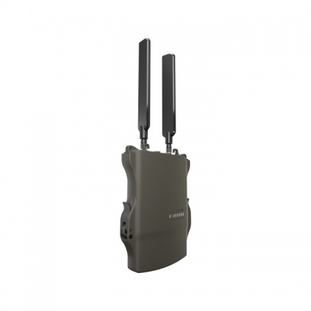 Беспроводной маршрутизатор MikroTik NetMetal ac²-5