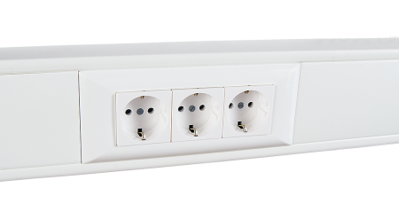 Суппорт с рамкой на 3 поста (45х45) в профиль для кабельных каналов и колонн (100009S)-0