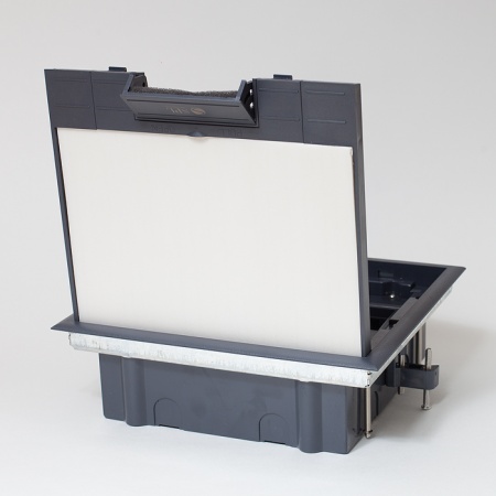 Люк на 6 постов (45х45) горизонтально, металл/ пластик, с пластиковой коробкой, IP40 SPL 300006-2