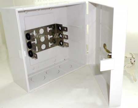 Бокс настенный распределительный, (до 30-ти пар), пластиковый, с замком-0